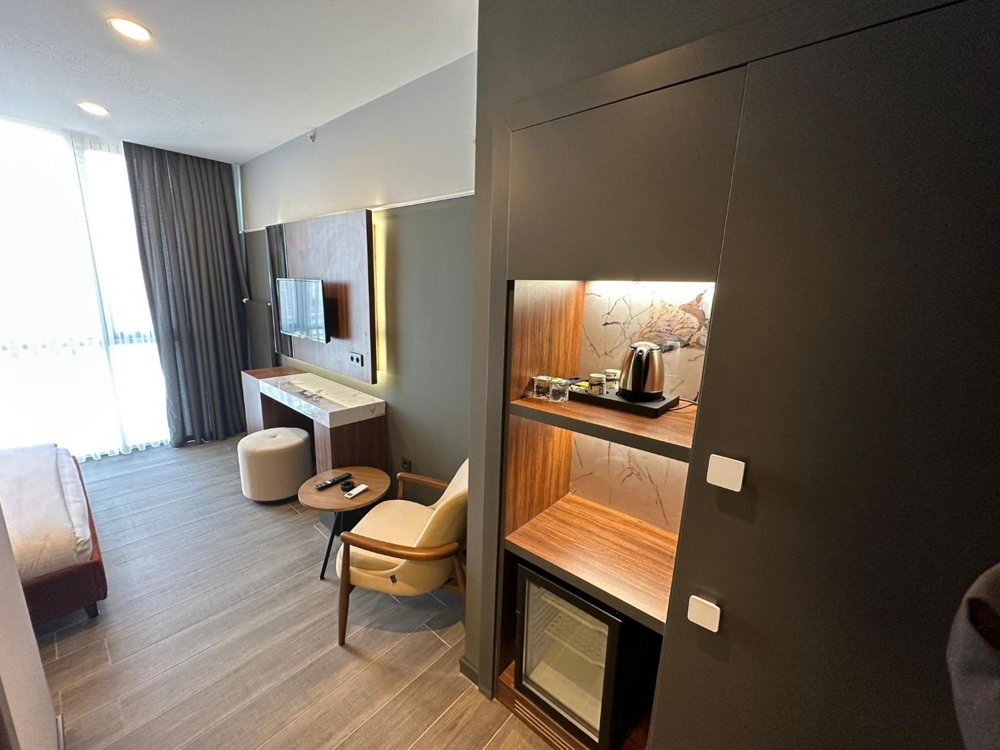Second Suit Hotel — Fotoğraflar 3